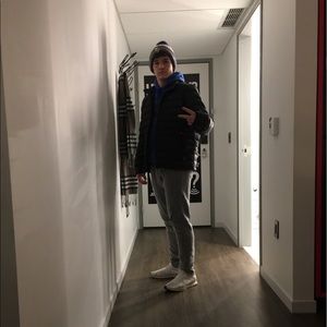 Meet your Posher, Matthew